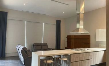 Hermosa Residencia a estrenar en Col Del Valle Diseñada por el Arq. Rafael Adame. Proyecto del Arq.