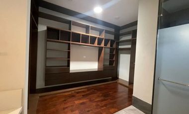 Hermosa Residencia a estrenar en Col Del Valle Diseñada por el Arq. Rafael Adame. Proyecto del Arq.