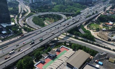 HOT SALE RUANG USAHA ZONA KOMERSIAL IZIN BANGUNAN DI ATAS 10 LANTAI DI TB SIMATUPANG JAKARRTA SELATAN