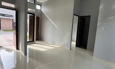 Dijual Rumah Kondisi Baru Lingkungan Cluster Di Jaten Kondisi Bagus Dan Siap Huni
