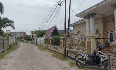 Dijual Rumah Di Jl Sempurna Kec Payung Sekaki P.baru