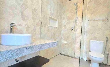 Newly Villa Modern Stylish Banjar Semer Kerobokan Bali