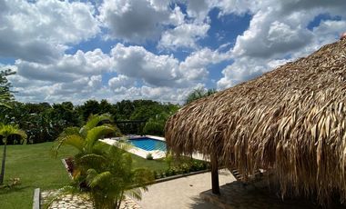 CASA-FINCA EN VENTA EN VILLAS DEL PALMAR, TURBACO DE 6000 MTS2 CON PISCINA