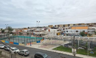 Puerta del Pacífico III