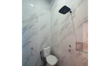 Dijual Rumah Classic Eropa di Lamjabat - Secantik ini Hanya 750 Juta!