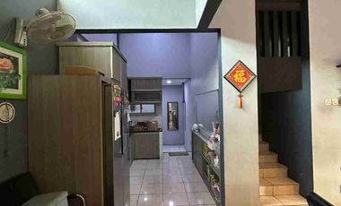 Dijual Murah Rumah Hoek di Daan Mogot Arcadia