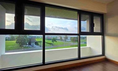 VENARE FOR LEASE HOUSE AND LOT