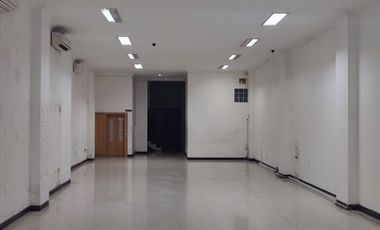 Ruko Hook 3.5 lantai di Gajahmada, Depok, Lokasi top pusat Semarang