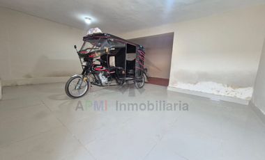 REMATE DE CASA DE 2 PISOS MUY CERCA AL COLEGIO CIMA DE MONSEFÚ