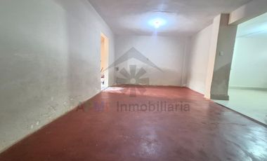 REMATE DE CASA DE 2 PISOS MUY CERCA AL COLEGIO CIMA DE MONSEFÚ