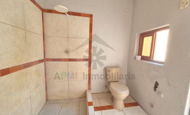 REMATE DE CASA DE 2 PISOS MUY CERCA AL COLEGIO CIMA DE MONSEFÚ