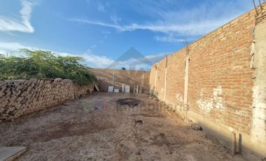 REMATE DE CASA DE 2 PISOS MUY CERCA AL COLEGIO CIMA DE MONSEFÚ
