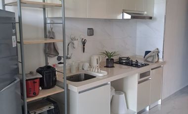 DISEWAKAN SKY HOUSE ALAM SUTERA UNIT BAGUS DAN NYAMAN