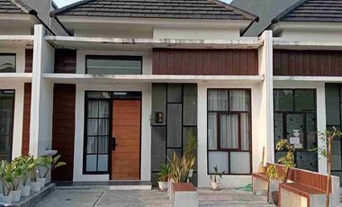 Disewakan rumah baru full furnished Cluster Kamuning Klari Karawang timur