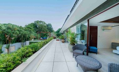 LUXURY 5 BEDROOMS VILLA IN PANDAK GEDE FOR RENT