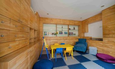 LUXURY 5 BEDROOMS VILLA IN PANDAK GEDE FOR RENT