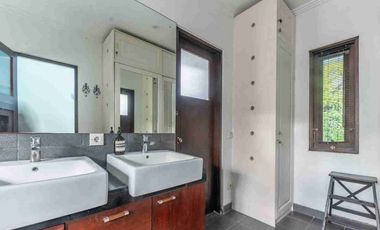 2 BEDROOMS COZY VILLA IN KROBOKAN BALI FOR SALE