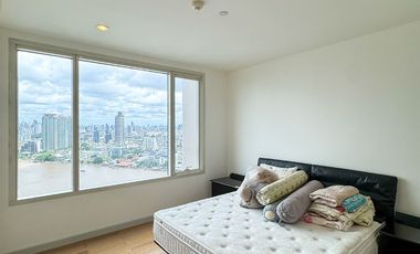 Rare Item! Luxurious Riverside Living at Watermark Chaophraya – 145.94 sq.m., High Floor with Panoramic River View