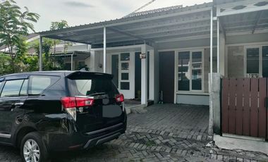 For Rent House at Jade Hamlet Ivory 2 Menganti, Gresik