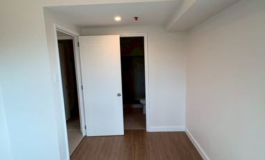 ₱10,825,841 | LARSEN TOWER by ROCKWELL – 2BR Prime (67 sqm) with 1 Parking | South-Facing Garden View