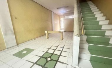 Ruko 3lt murah lokasi Jl. Tuanku Tambusai / Nangka Pekanbaru