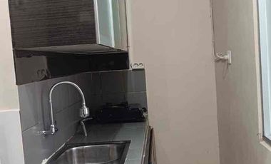 Disewakan Murah Unit Apartemen Menara Kebon Jeruk. Per 3 Bulan. Tipe 2 Bedroom. Full Furnished. Jakarta.