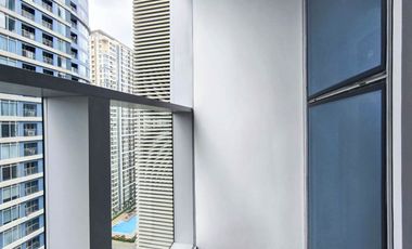 The Seasons 2 Bedroom 2BR Condo unit for Rent in BGC, Taguig City
