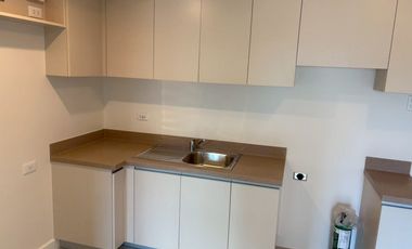 💰 ₱10,787,330 | LARSEN TOWER by ROCKWELL – 2BR Penthouse (57 sqm) with 1 Parking | Facing Gardens & Amenities