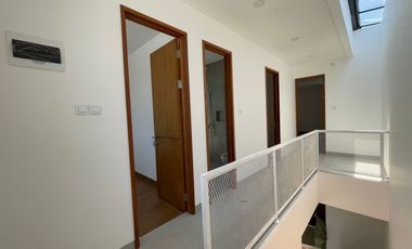 DIJUAL RUMAH MODERN SCANDINAVIAN INDUSTRIAL JALAN PRAMUKA KM 5 PALEMBANG