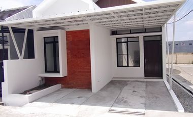 Rumah 500 jutaan di cihanjuang dkt wisata floating market lembang