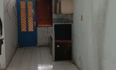 DISEWAKAN RUMAH BESAR JARANG ADA HARGA TERMURAH DI CITRA GARDEN 5