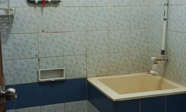 DISEWAKAN RUMAH BESAR JARANG ADA HARGA TERMURAH DI CITRA GARDEN 5