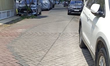 DISEWAKAN RUMAH BESAR JARANG ADA HARGA TERMURAH DI CITRA GARDEN 5