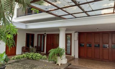 DIJUAL RUMAH MEWAH MURAH DI Kebayoran Baru - Jl Prapanca