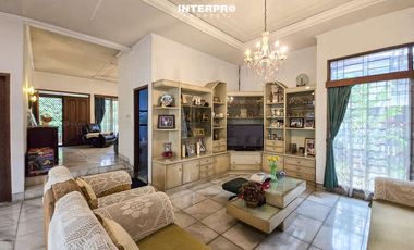 Rumah Hook Super Adem Dijual Puri Indah Dalam Cluster Ada Taman - LT 532m2