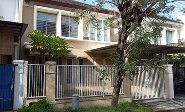 Rumah disewakan di Sambikerep, Surabaya