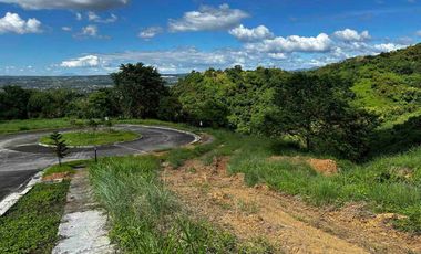 Foreclosed Property - 677 sqm for Sale Lot 4 Block 25 in Amiya Raya Highland Homes, San Mateo, Rizal