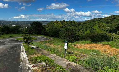 Foreclosed Property - 677 sqm for Sale Lot 4 Block 25 in Amiya Raya Highland Homes, San Mateo, Rizal