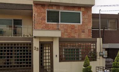 CASA EN CIUDAD SATELITE NAUCALPAN DE JUAREZ EN GRAN VENTA DE REMATE