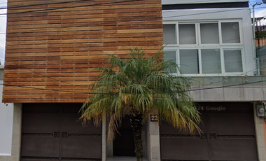 CASA EN CIUDAD SATELITE NAUCALPAN DE JUAREZ EN GRAN VENTA DE REMATE