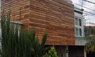 CASA EN CIUDAD SATELITE NAUCALPAN DE JUAREZ EN GRAN VENTA DE REMATE