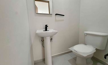 CASA EN RENTA O VENTA PARA OFICINAS, POR LA MINERVA