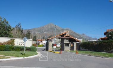 Vendemos Hermosa y amplia Casa en exclusivo Condominio