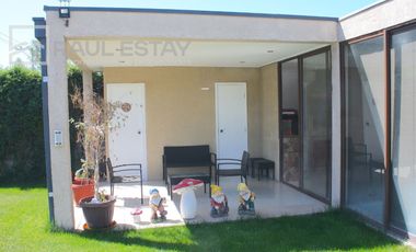 Vendemos Hermosa y amplia Casa en exclusivo Condominio