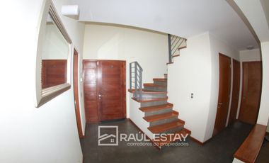Vendemos Hermosa y amplia Casa en exclusivo Condominio
