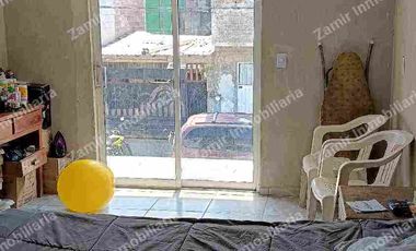 VENTA DE CASA EN COL VICENTE LOMBARDO POR SALIDA A CHARO