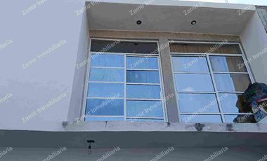 VENTA DE CASA EN COL VICENTE LOMBARDO POR SALIDA A CHARO