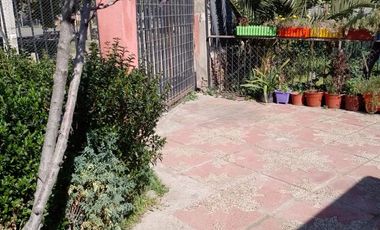 Casa con amplio Terreno en Peñalolén.