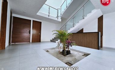 CASA EN VENTA EN METEPEC CON 5 RECAMARAS CERCA DE LA PREPA TEC