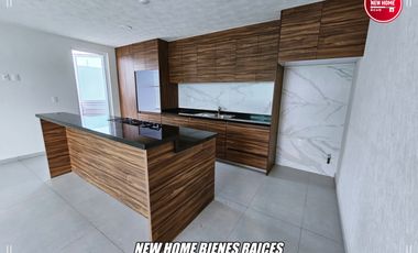 CASA EN VENTA EN METEPEC CON 5 RECAMARAS CERCA DE LA PREPA TEC